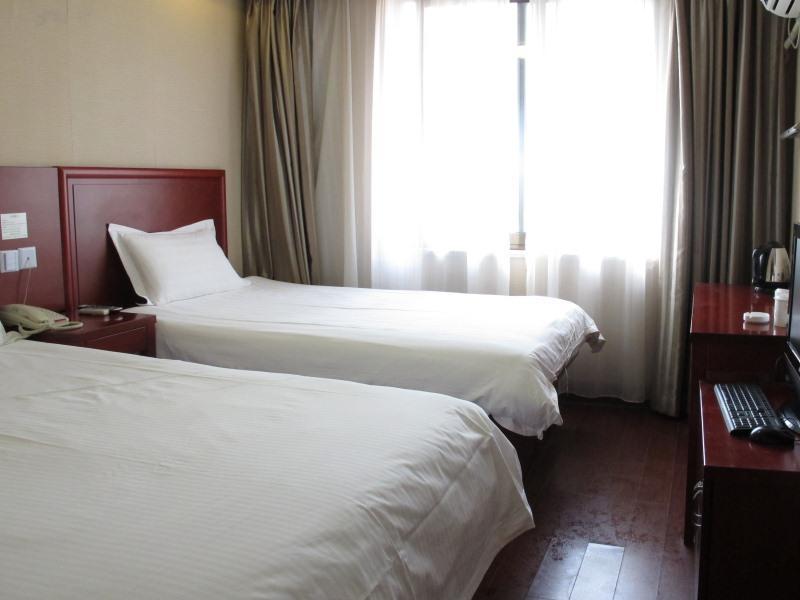 Greentree Alliance Shanghai Chongming Bayi Road Walking Street Hotel Екстер'єр фото