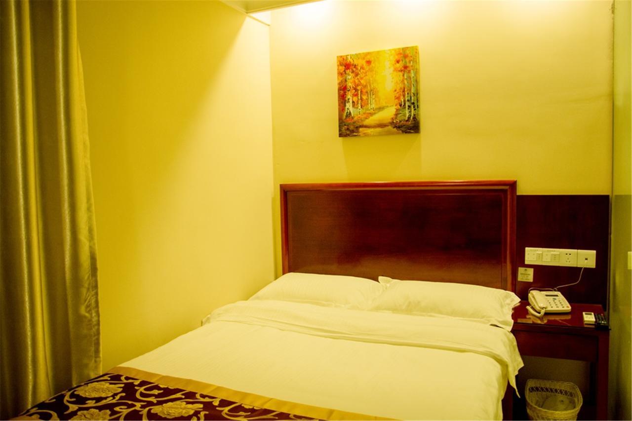 Greentree Alliance Shanghai Chongming Bayi Road Walking Street Hotel Екстер'єр фото