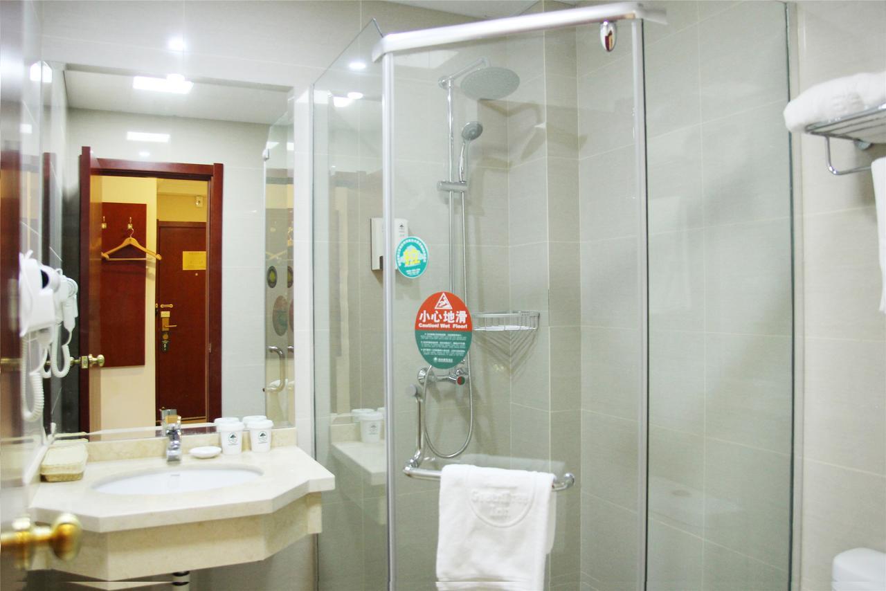Greentree Alliance Shanghai Chongming Bayi Road Walking Street Hotel Екстер'єр фото